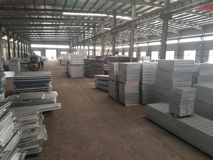 不銹鋼鋼格柵.jpg 不銹鋼鋼格柵.jpg